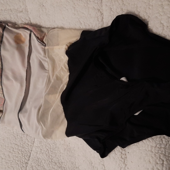 Bathing suit - Picture 9 of 9